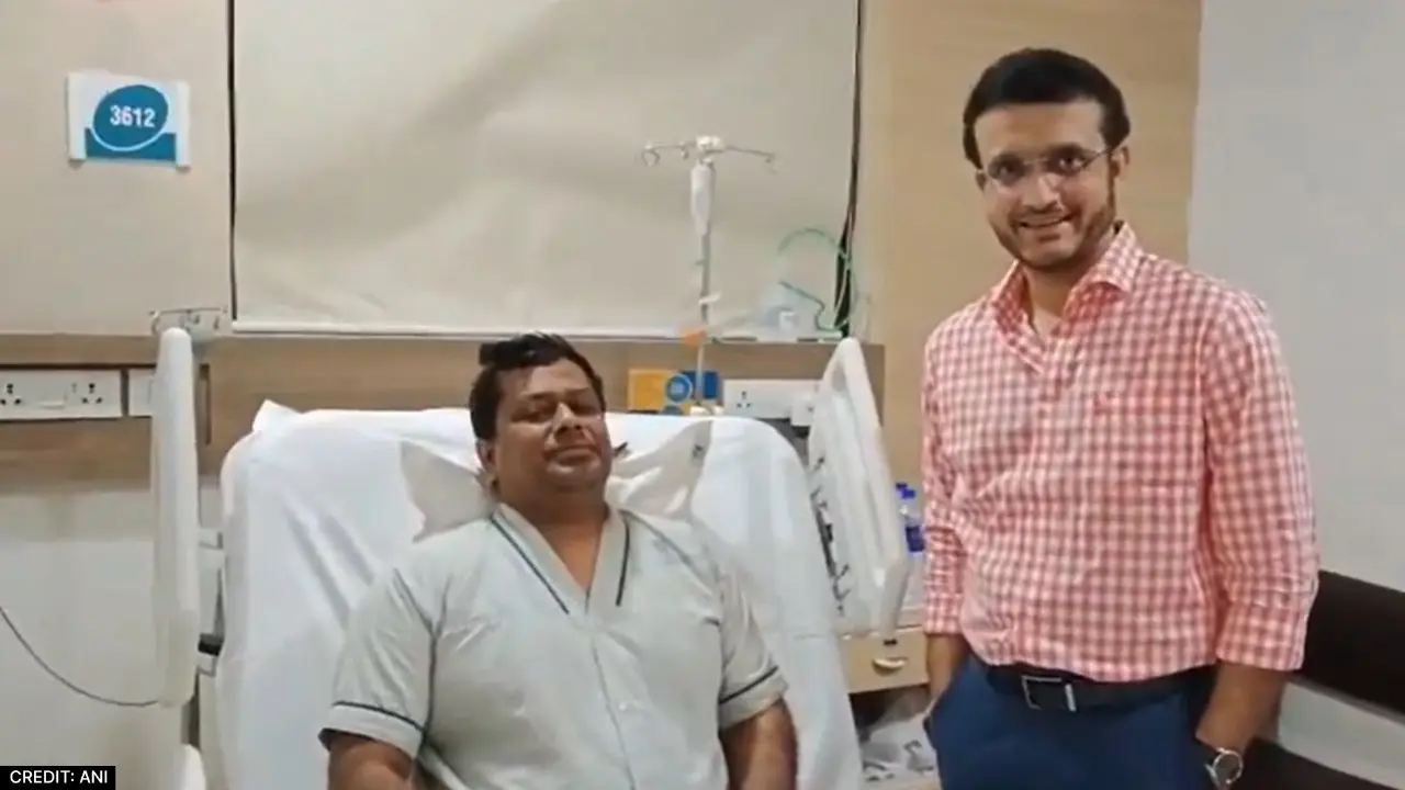 Former Indian Cricketer Sourav Ganguly Meet West Bengal Chief Sukanta Majumdar in Hospital