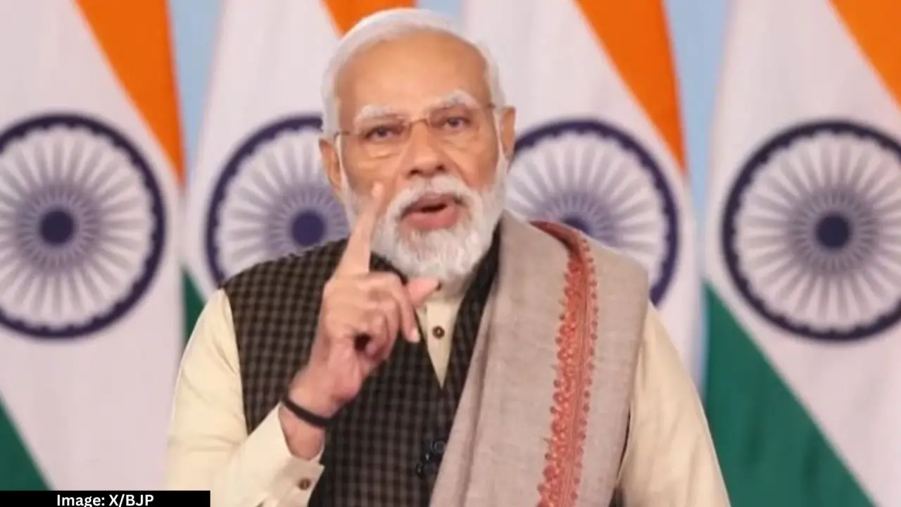 PM Modi opens the Surat airport's new terminal PM Narendra Modi