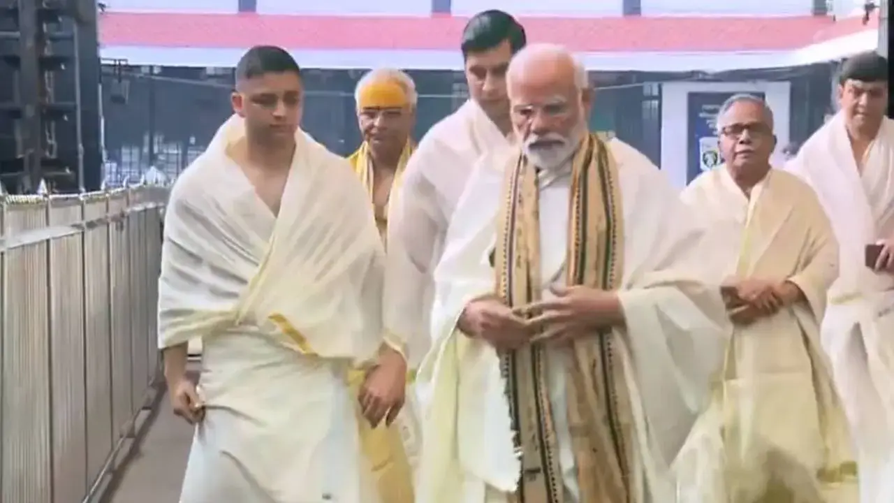 PM Modi Guruvayur Temple Visit
