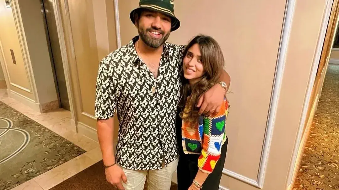 Ritika Sajdeh Salutes Aaron Finch For Defending Rohit Sharma After Sunil Gavaskar Criticism Rohit Sharma and Ritika Sajdeh