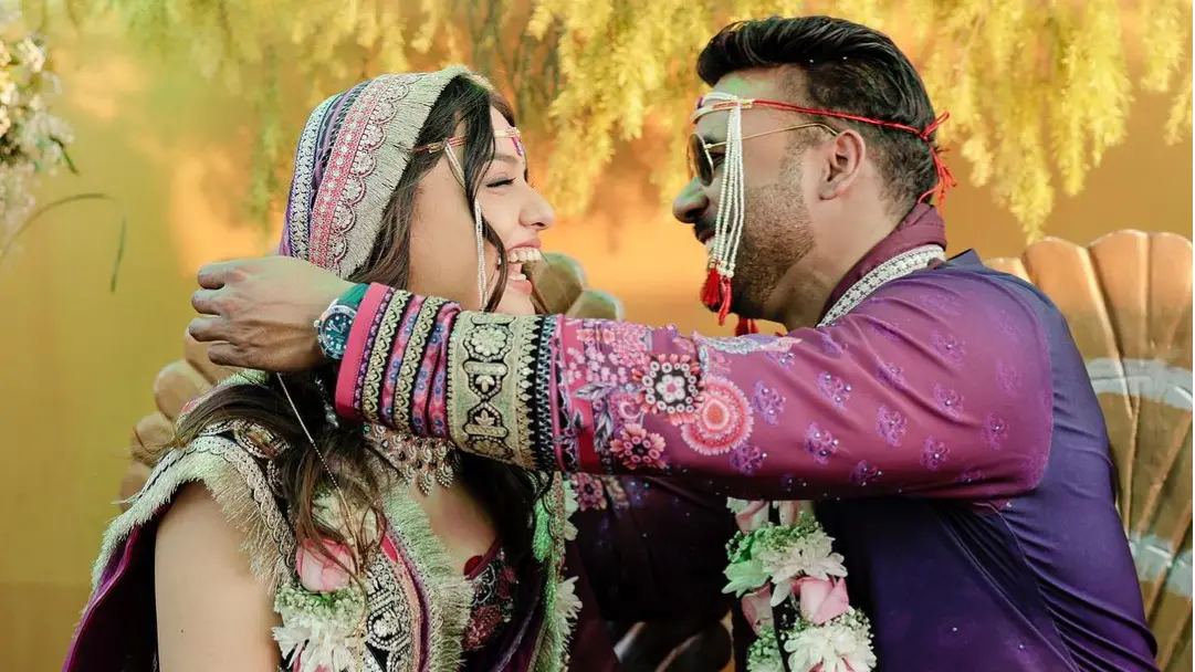 Divya Agarwal and Apurva Padgaonkar