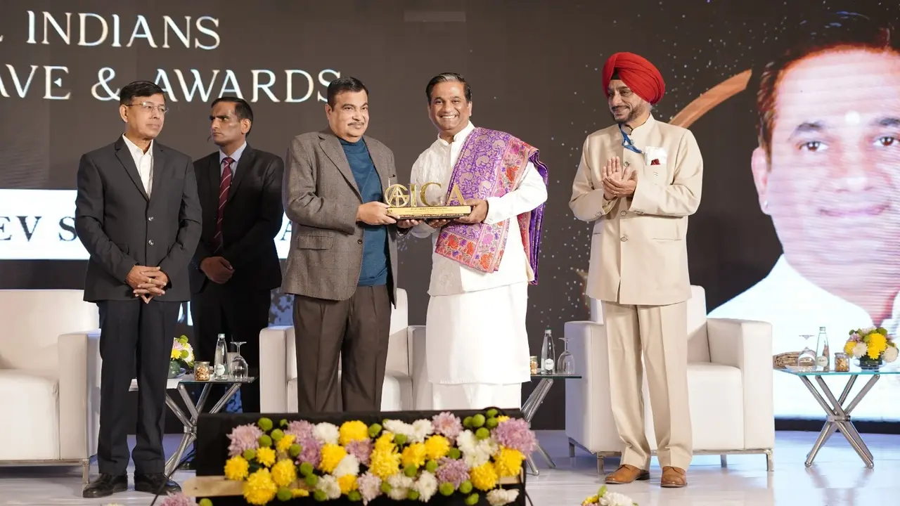 Pandit Dr. Sanjeev Kumar Srivastava