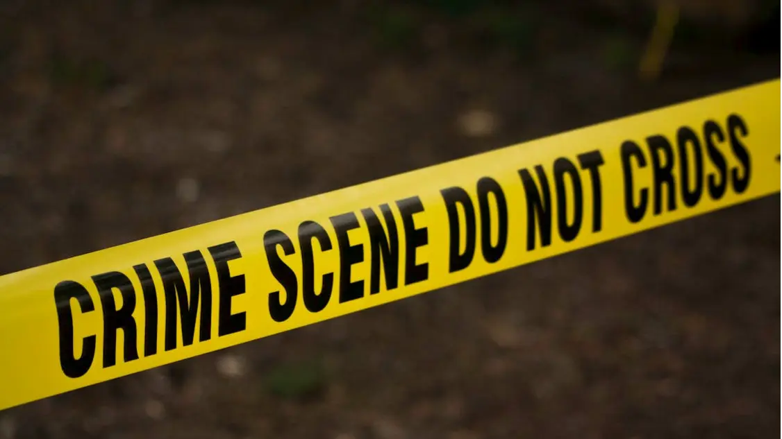 UP: खड्ड में ट्रक पलटने से दो लोगों की मौत Accident