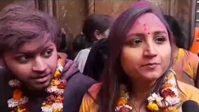 Banke Bihari Shraddhalu Priti