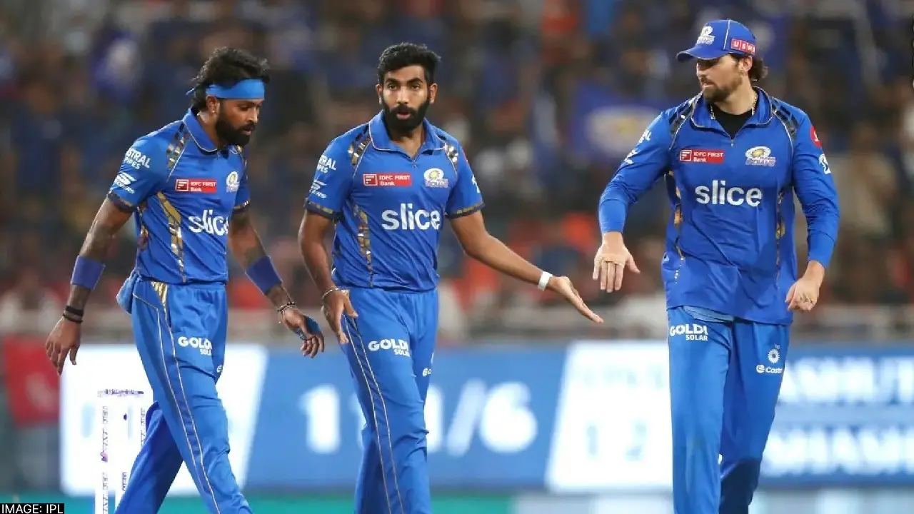Jasprit Bumrah With Mumbai Indians Team Mates