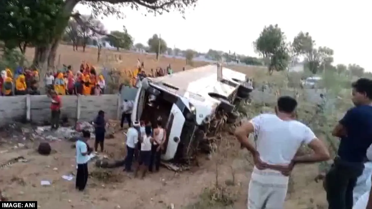 Road Accident in Dosa