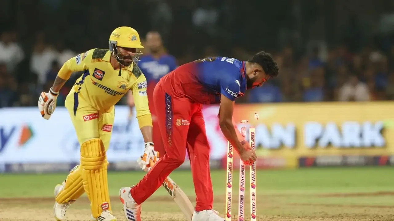 RCB Qualify to IPL Playoffs After Beat CSK