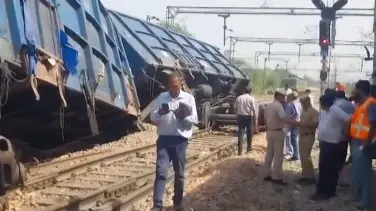 Faridabad goods train derailed