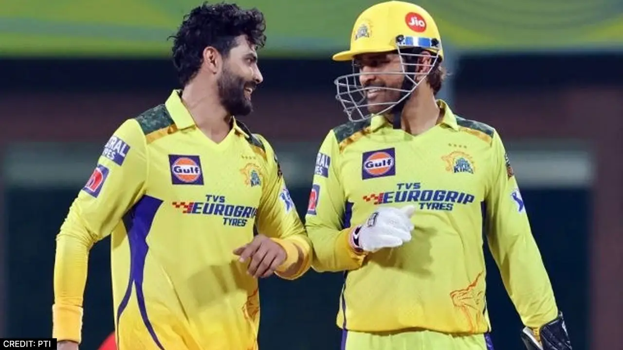 Ravindra Jadeja along with MS Dhoni