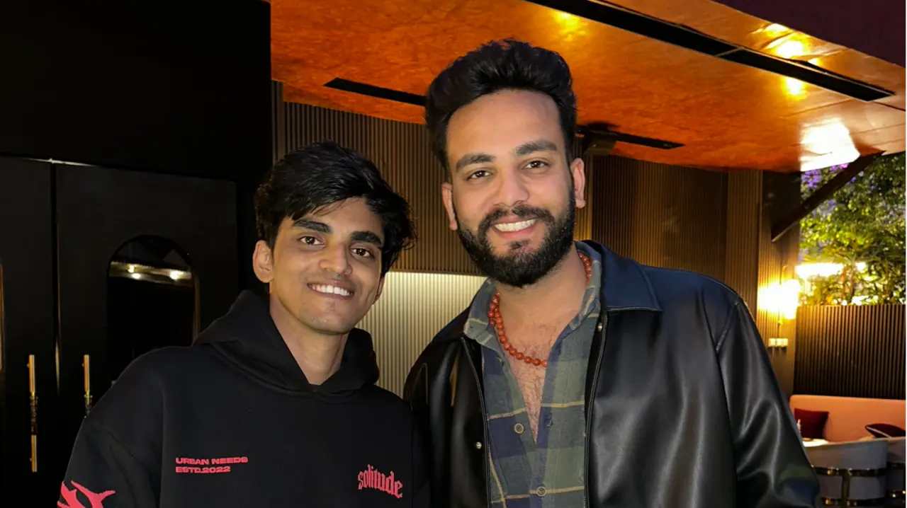 Elvish Yadav Vs Maxtern