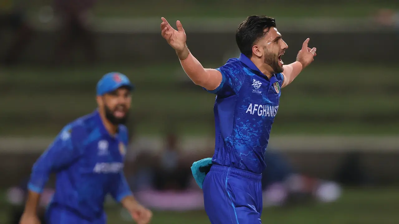 afghanistan bowler Fazalhaq Farooqi taken 12 wickets in 11 overs