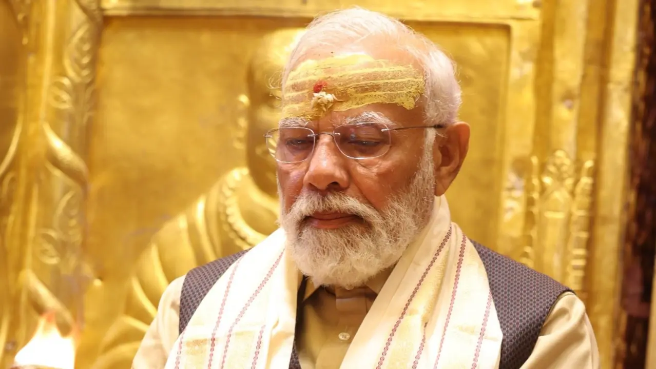 प्रियंका नहीं कांग्रेस ने इस नेता पर फिर से खेला दांव! वाराणसी से PM के खिलाफ ये लड़ेंगे चुनाव Pm modi in kashi