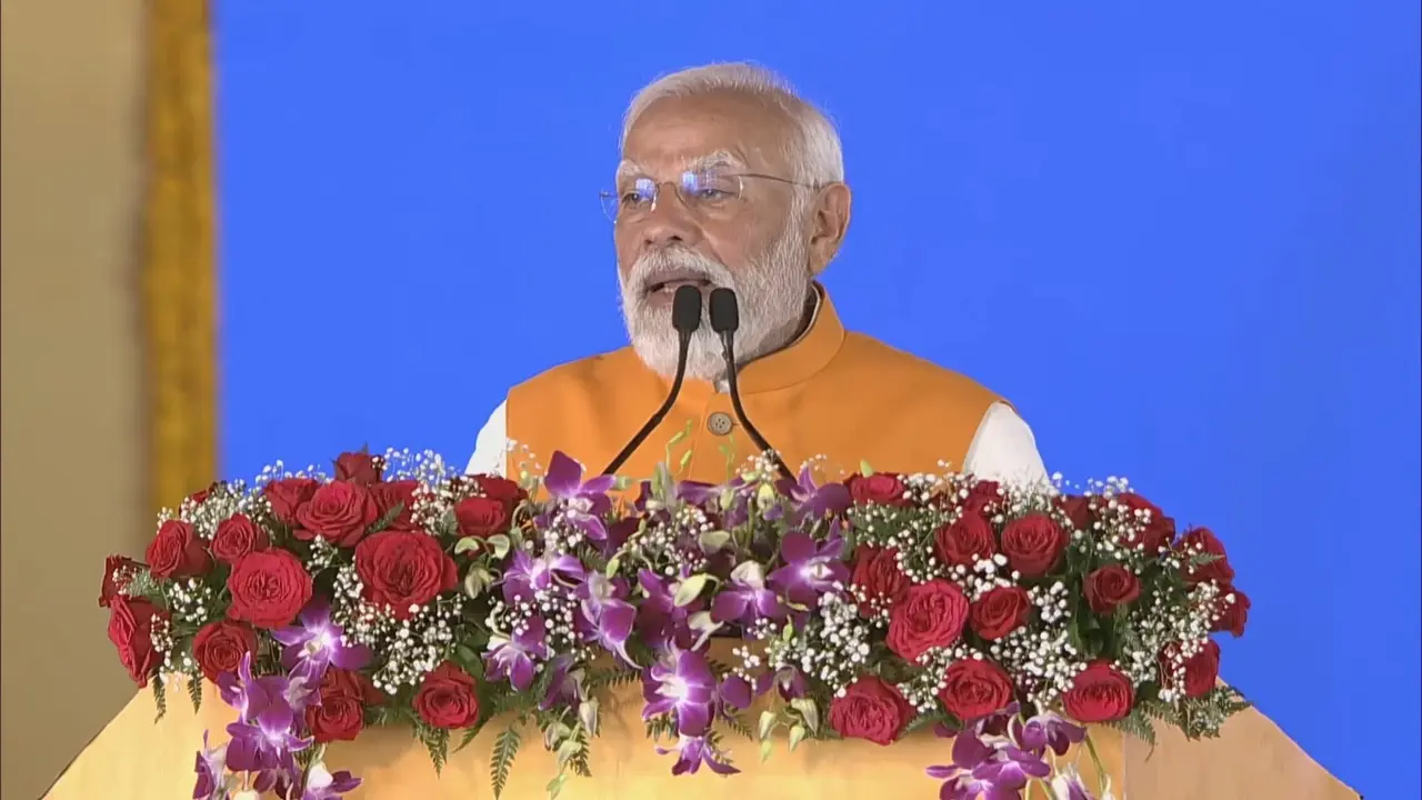 pm modi inaugurates dwarka expressway