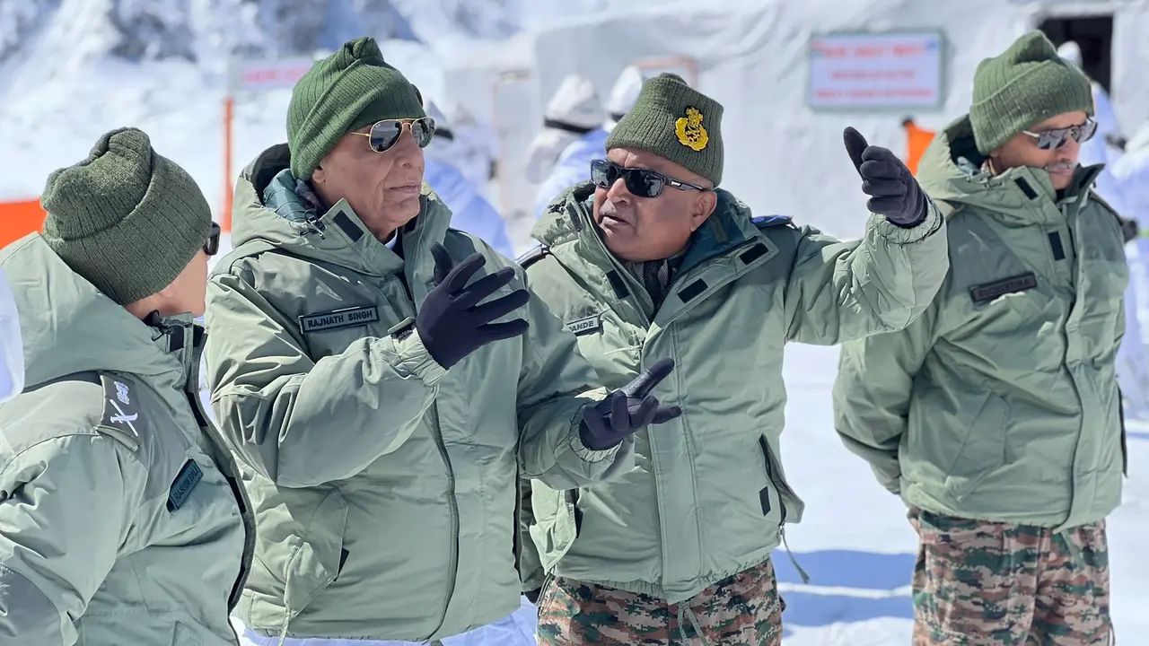Defense Minister Rajnath Singh visited Siachen
