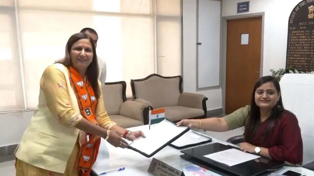 BJP candidate from West Delhi Lok Sabha constituency Kamaljeet Sehrawat filed her nomination