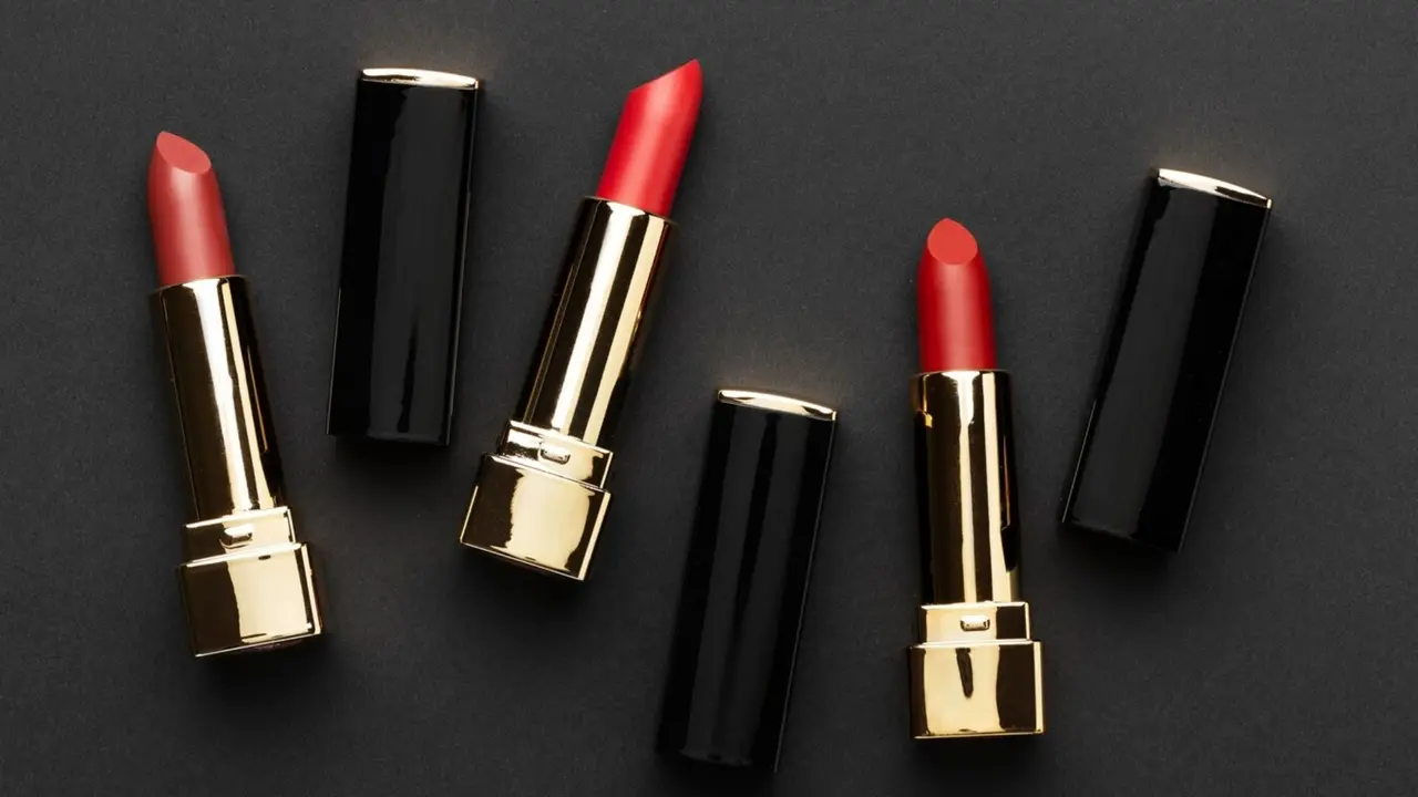 World Oldest Lipstick Found in Iran