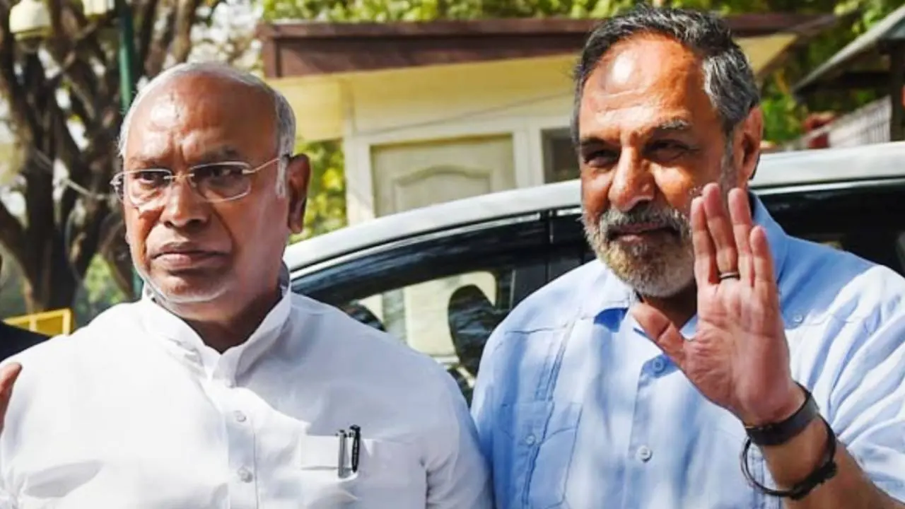 Mallikarjun Kharge and Anand Sharma