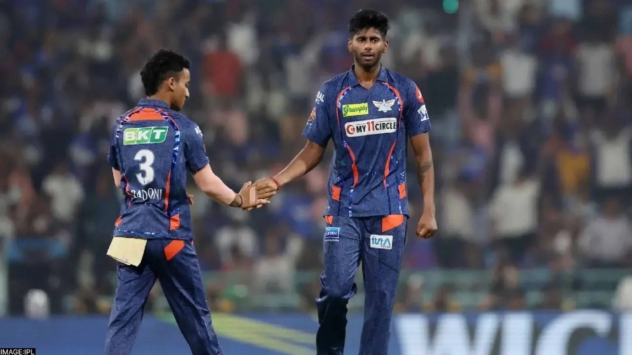 'He does not know how to bowl...': Pooran makes bold statement on Mayank Yadav after LSG vs PBKS LSG Bowler Mayank Yadav Clocked Fastest Ball of The IPL 2024 Season