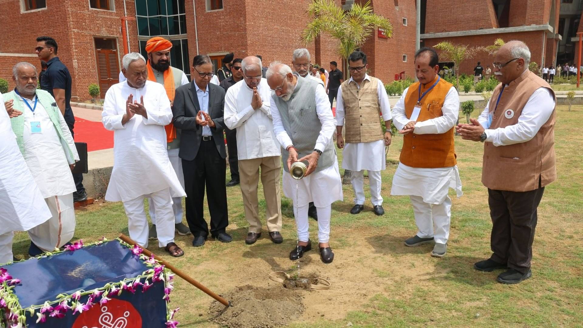 Description of the pic