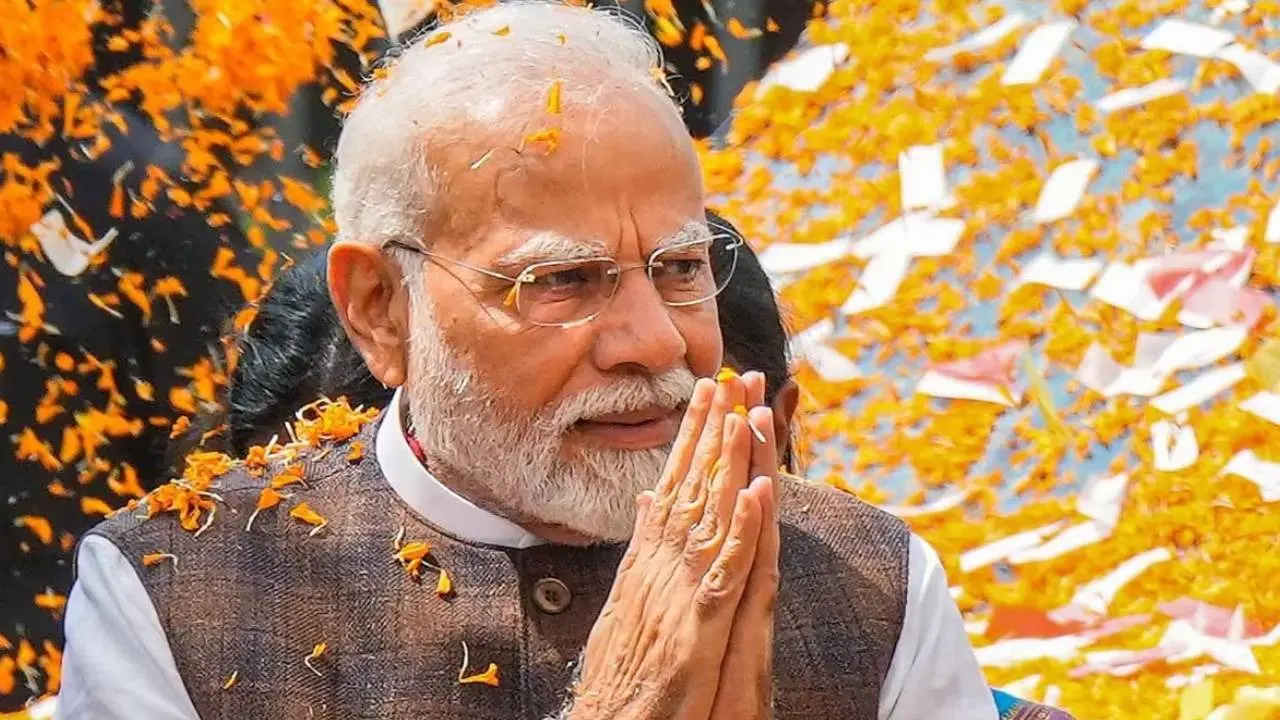 PM Modi to Inaugurate Historic Kolkata Metro Tunnel Under Hooghly River PM Narendra Modi