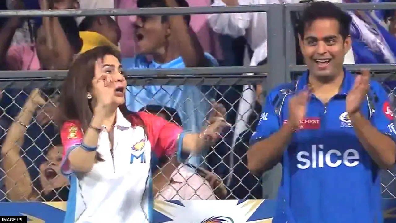 Nita Ambani Celebrate Mumbai Indians First Win in IPL 2024