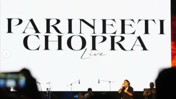 Parineeti Chopra Live Singing Performance