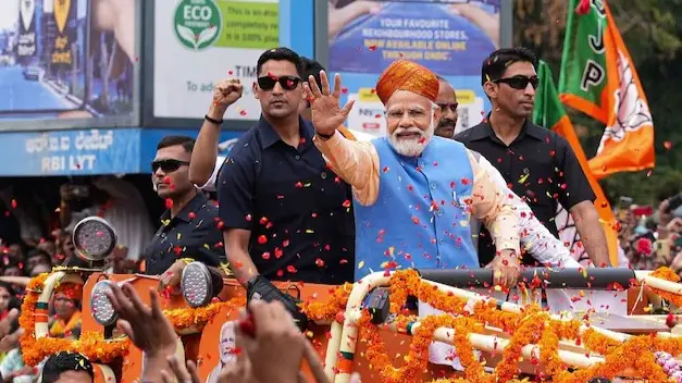 pm modi roadshow