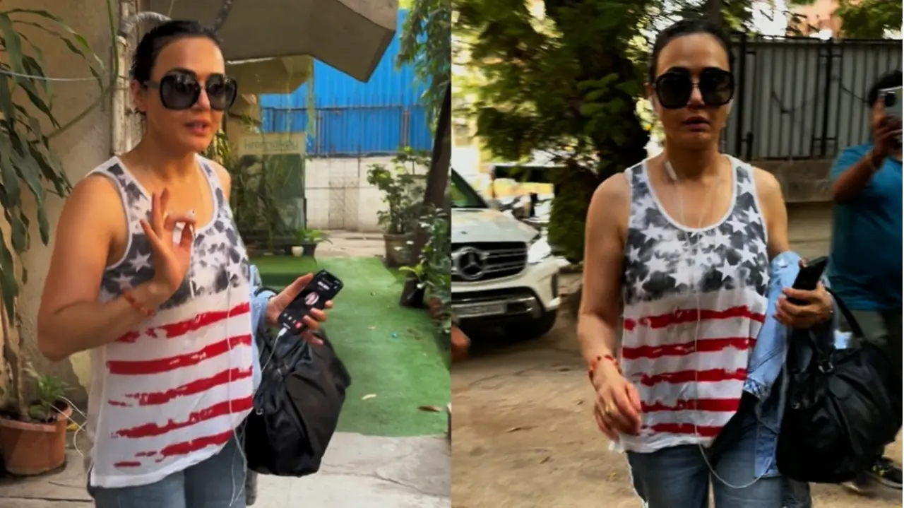 Viral Video: Preity Zinta Miffed As Paparazzi Follow Her For Photos, Says ‘You All Are Scaring Me’ Preity Zinta
