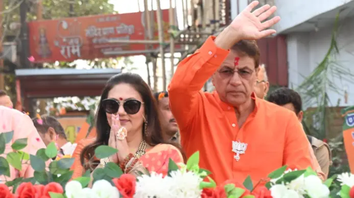 Arun Govil and Deepika Chikhalia