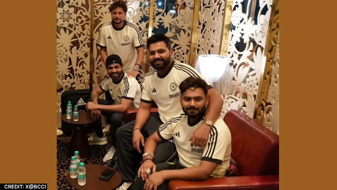T20 World Cup के लिए अमेरिका रवाना होने से पहले रोहित ने पंत की इस बात पर क्यों फेरा मुंह? VIDEO Rohit Sharma denied Pant from doing this work before leaving america for t20 world cup