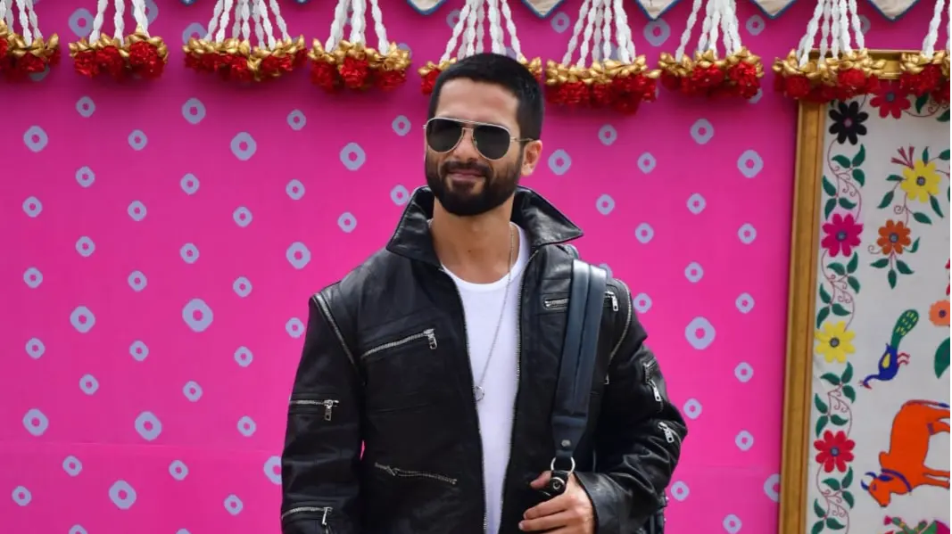 Shahid Kapoor Replaces THIS Big Star In Sooraj Barjatya's Prem Ki Shaadi? Here's What We Know Shahid Kapoor