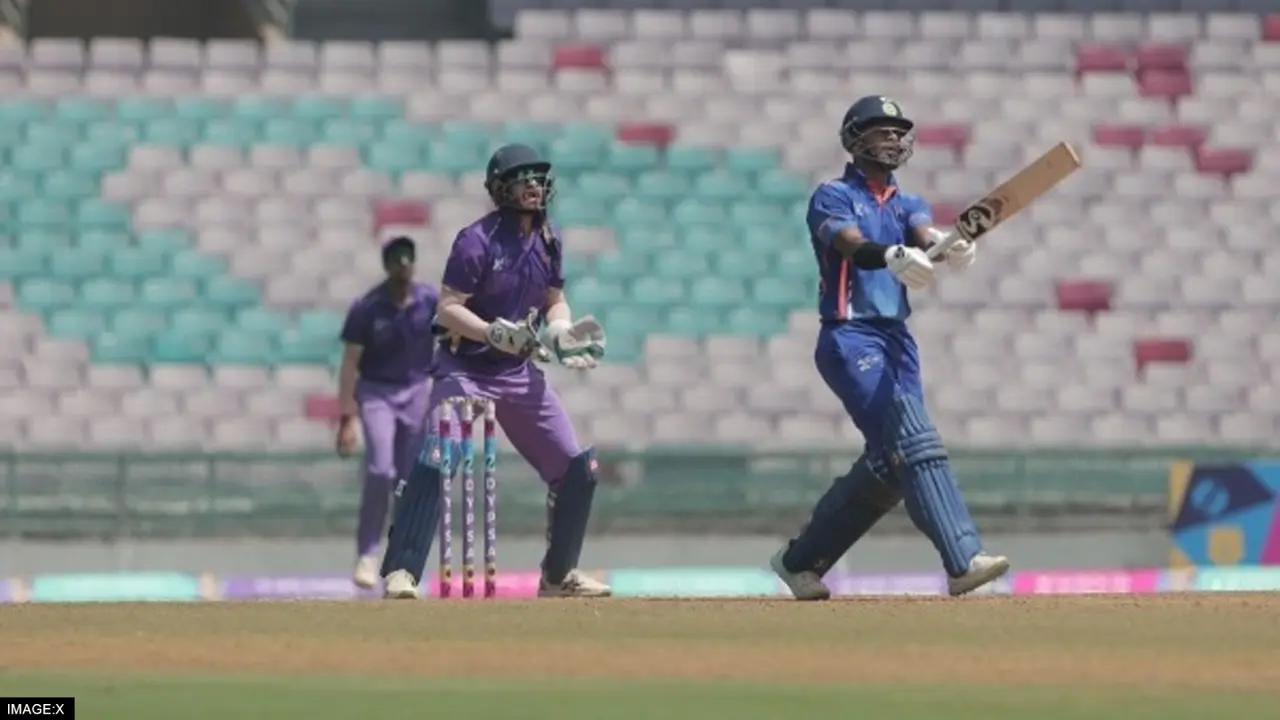 Shikhar Dhawan Brilliant Inning in DY Patil T20 Cup