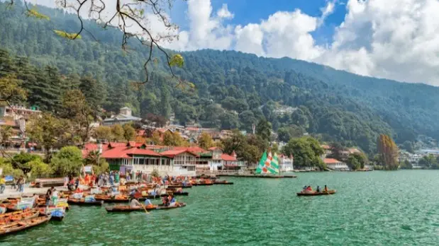 Nainital lake
