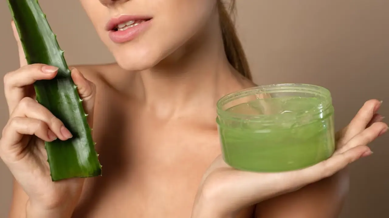 Skin care with aloe vera gel