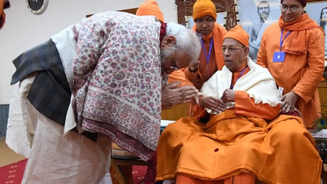 Swami Smaranananda Maharaj Passes Away
