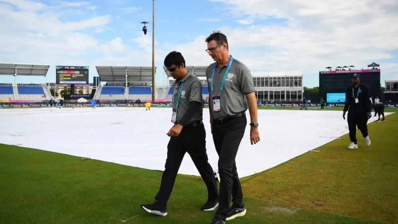 USA v IRE: मैदान गीला होने के कारण अमेरिका बनाम आयरलैंड मैच के टॉस में देरी USA vs Ireland Match toss delayed due to wet outfield