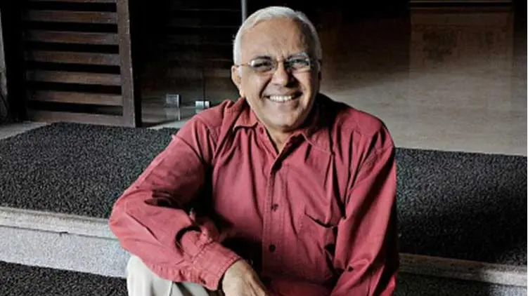 Vinod Ganatra conferred Nelson Mandela Lifetime Achievement Award