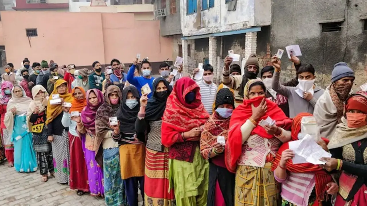 Voters Cast Vote in Election