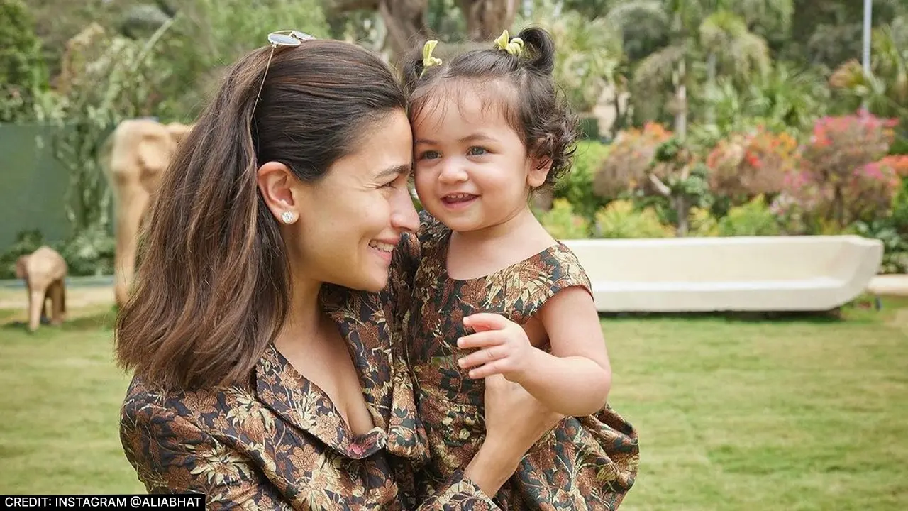 Alia Bhatt Raha Photo
