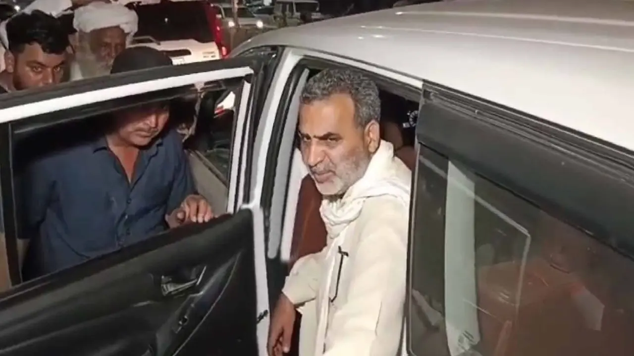 'ऐसा लग रहा था, जैसे जंग का मैदान हो', मुजफ्फरनगर में हुए हमले को संजीव बालियान ने बताया बड़ी साजिश Sanjeev Balyan