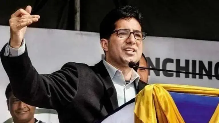 Shah Faesal rejoins govt service, says life has given him another chance Shah Faesal