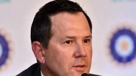 In winning causes, Ricky Ponting registered 4186 runs in 104 innings for Australia