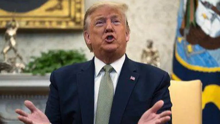 Trump heads to Camp David for 'working weekend'