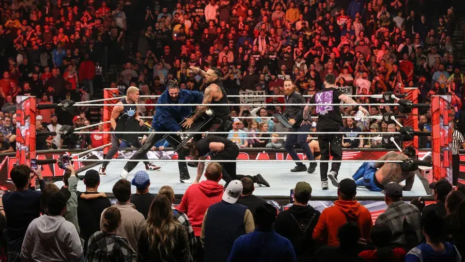 WWE Raw Results: Fans go in a frenzy as the return of Randy Orton has been annouced WWE Raw