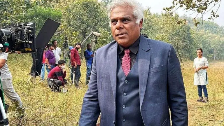 Ashish Vidyarthi’s message for casting directors: ‘I’m alive, don’t wait for me to die’ Ashish Vidyarthi