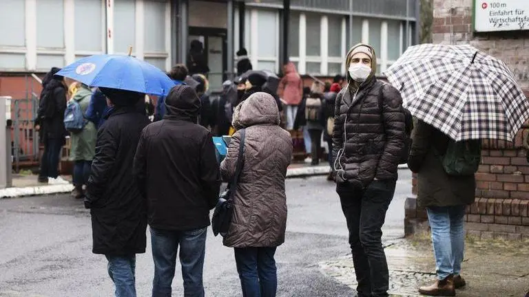 COVID-19: Thousands of German tourists stranded in New Zealand amid crisis COVID-19