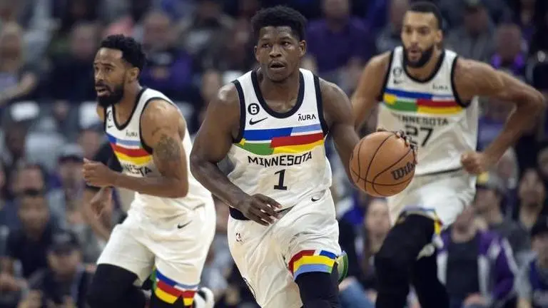 Anthony Edwards, Minnesota Timberwolves agree on max contract extension Anthony Edwards, Timberwolves agree on max contract extension