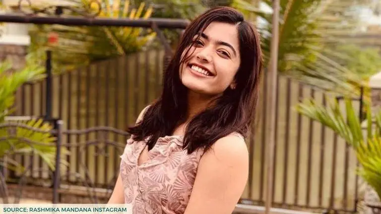 Rashmika Mandana enjoys match day with Sunday special meal, tells fans to 'Eat Healthy' Rashmika Mandana's Sunday night plan