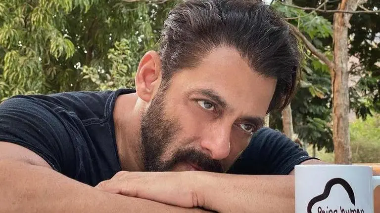 Salman Khan eyes Diwali release for 'Radhe,' chalks out dates for 'Kabhi Eid Kabhi Diwali' Salman Khan eyes Diwali release for 'Radhe,' chalks out dates for 'Kabhi Eid Kabhi Diwal'