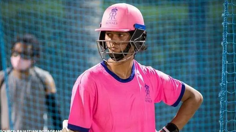 Yashasvi Jaiswal trolled mercilessly for Twitter for slow innings against Delhi at the top Yashasvi Jaiswal